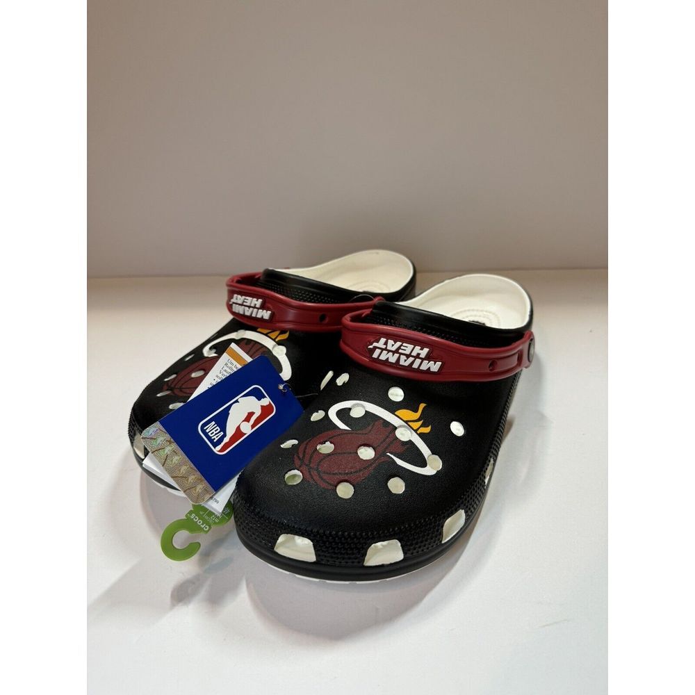 Crocs NBA Miami Heat Classic Clogs Mens Size 12 208861-001 Basketball NEW